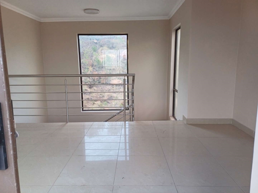 3 Bedroom Property for Sale in South Crest Gauteng