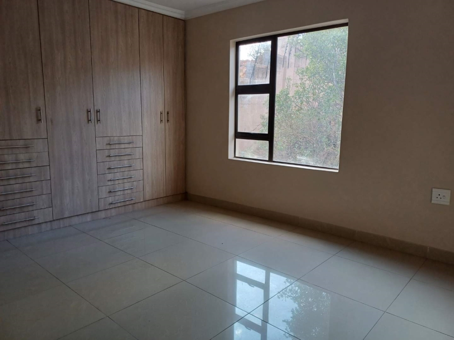 3 Bedroom Property for Sale in South Crest Gauteng