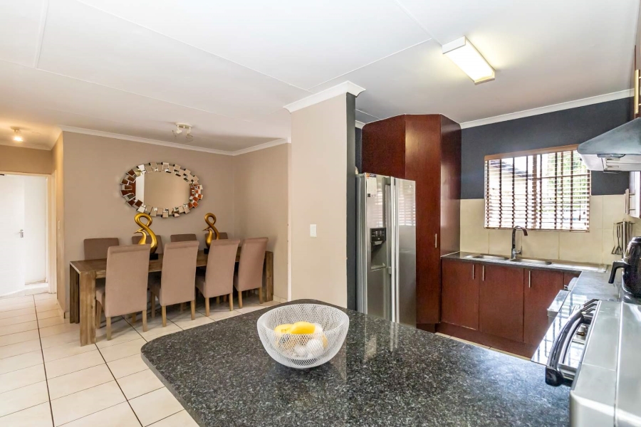 3 Bedroom Property for Sale in Honeydew Manor Gauteng