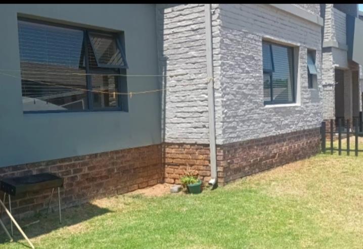 To Let 3 Bedroom Property for Rent in Rynfield Gauteng