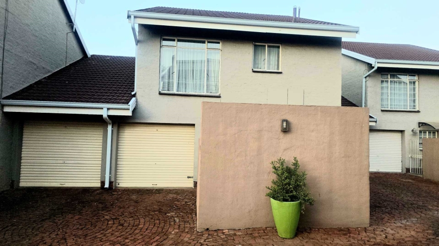 3 Bedroom Property for Sale in Wonderboom Gauteng