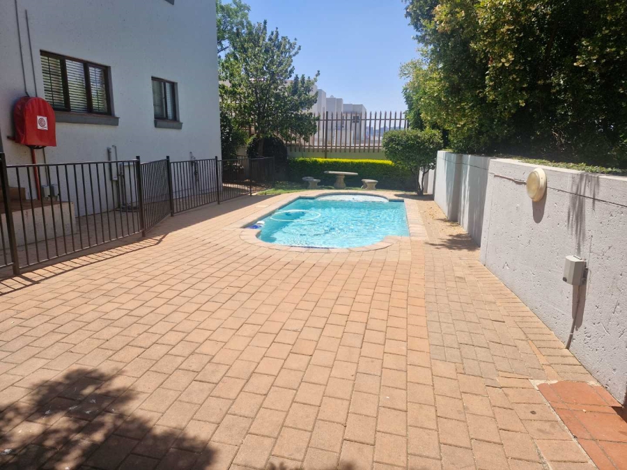 To Let 4 Bedroom Property for Rent in Sandton Central Gauteng