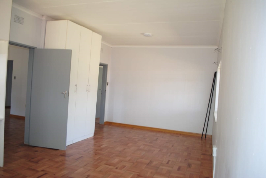 To Let 3 Bedroom Property for Rent in Kookrus Gauteng