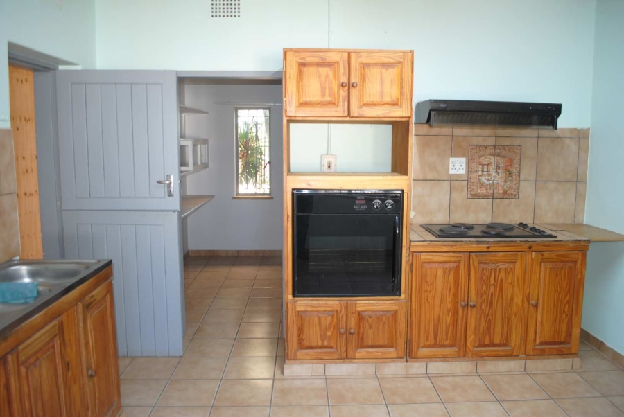 To Let 3 Bedroom Property for Rent in Kookrus Gauteng