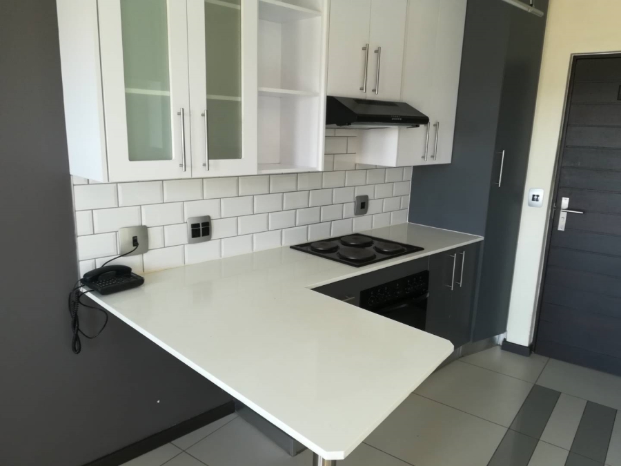 1 Bedroom Property for Sale in Hatfield Gauteng