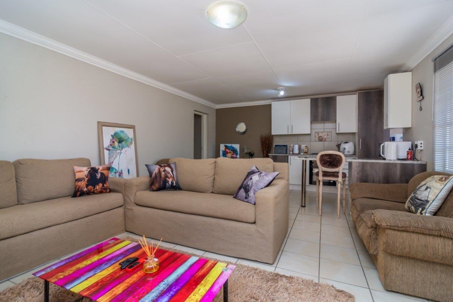 2 Bedroom Property for Sale in Greenhills Gauteng