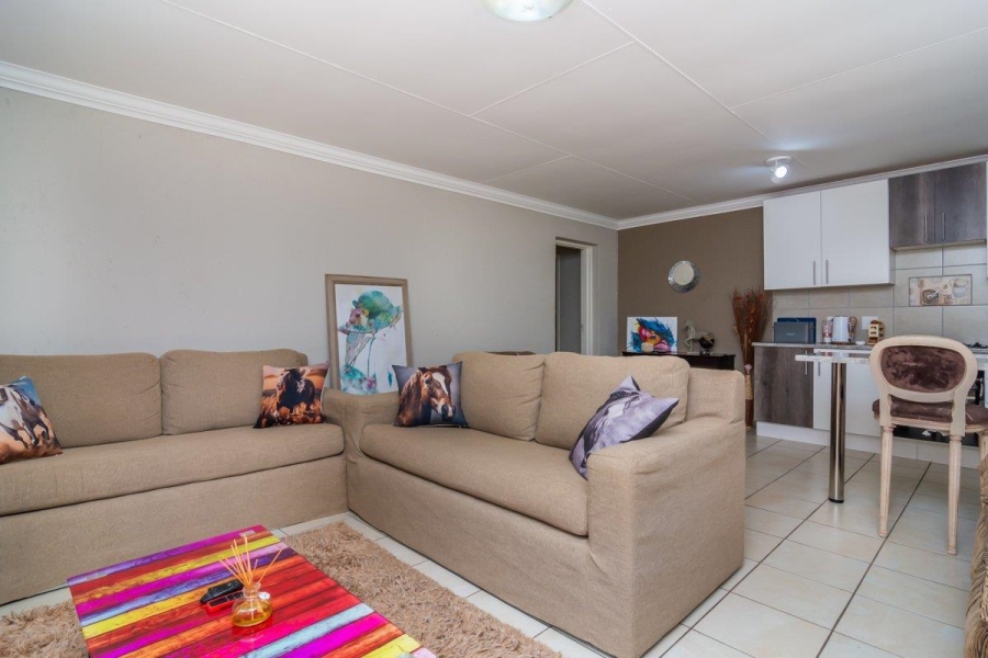 2 Bedroom Property for Sale in Greenhills Gauteng