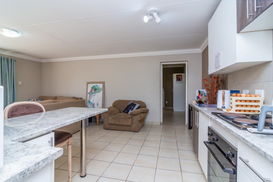 2 Bedroom Property for Sale in Greenhills Gauteng