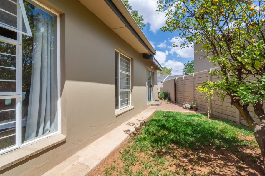 2 Bedroom Property for Sale in Greenhills Gauteng