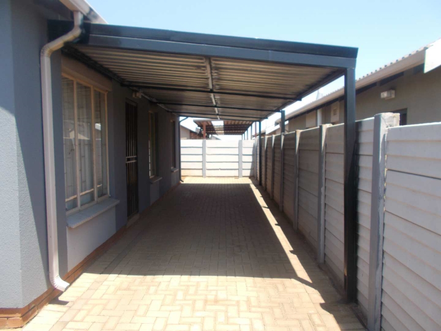 2 Bedroom Property for Sale in Sky City Gauteng