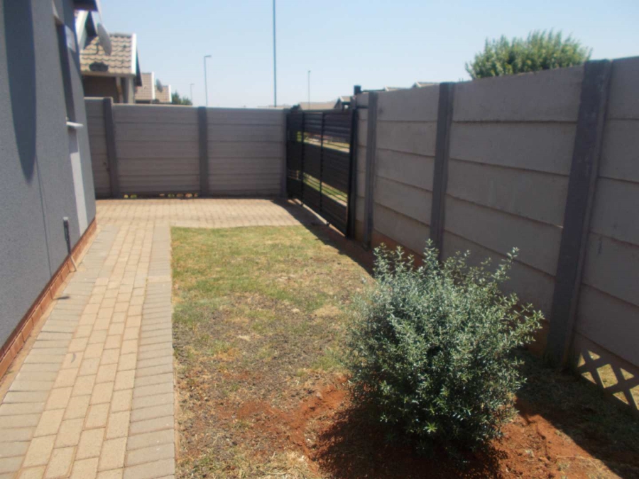 2 Bedroom Property for Sale in Sky City Gauteng