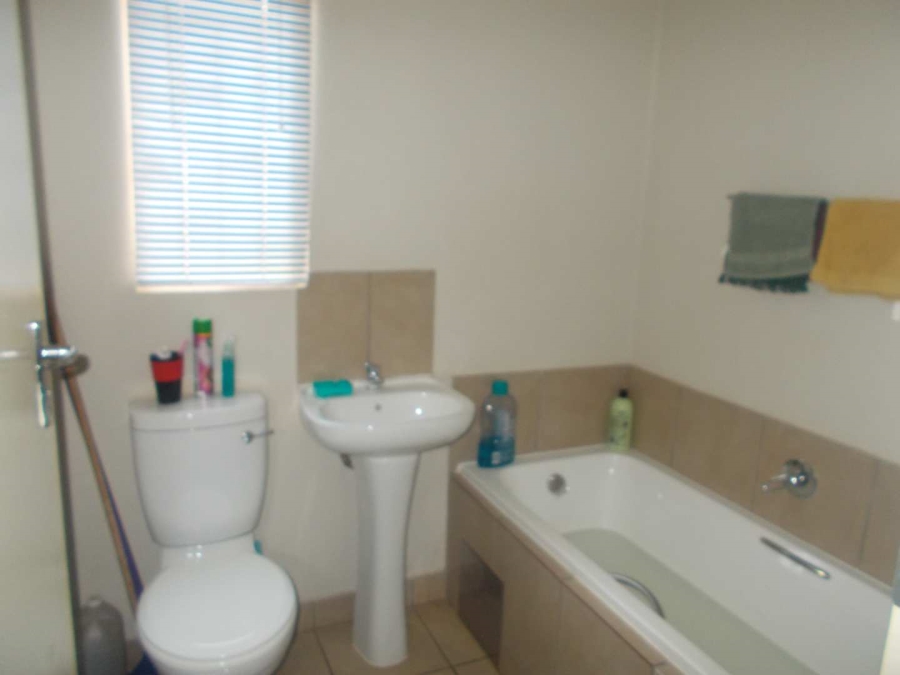 2 Bedroom Property for Sale in Sky City Gauteng