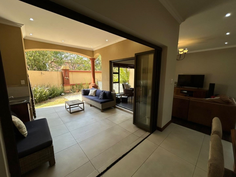 3 Bedroom Property for Sale in Lakefield Gauteng