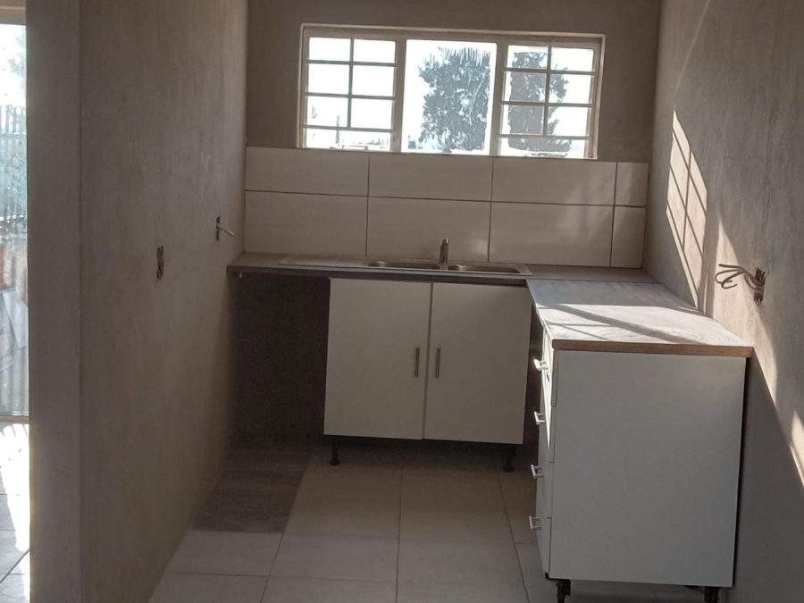 To Let 3 Bedroom Property for Rent in Mnandi Gauteng