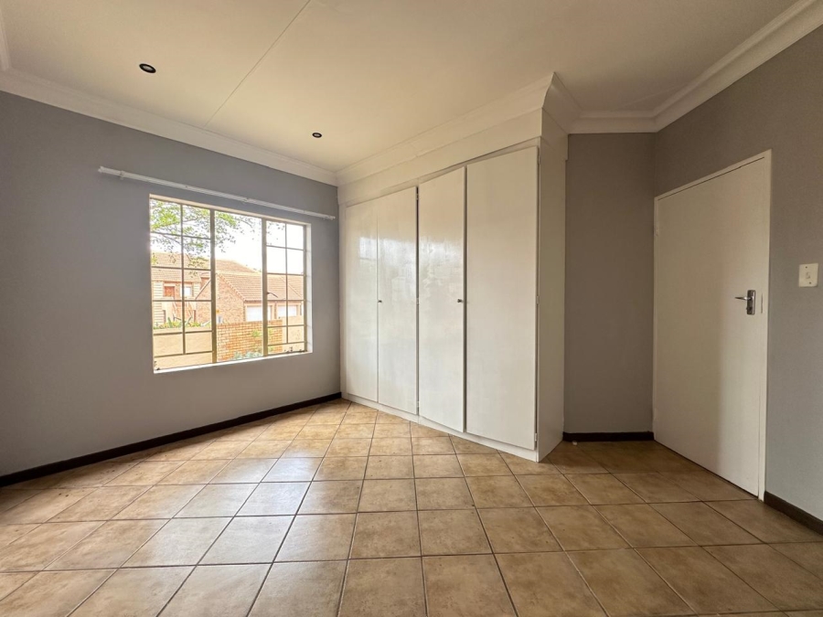 3 Bedroom Property for Sale in Mooikloof Ridge Gauteng