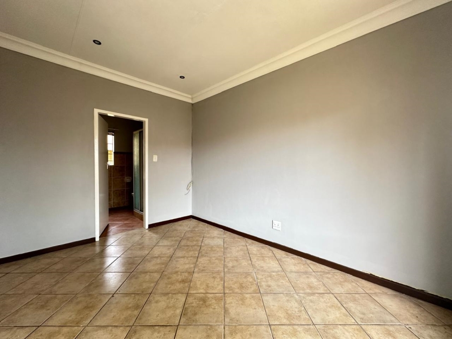 3 Bedroom Property for Sale in Mooikloof Ridge Gauteng