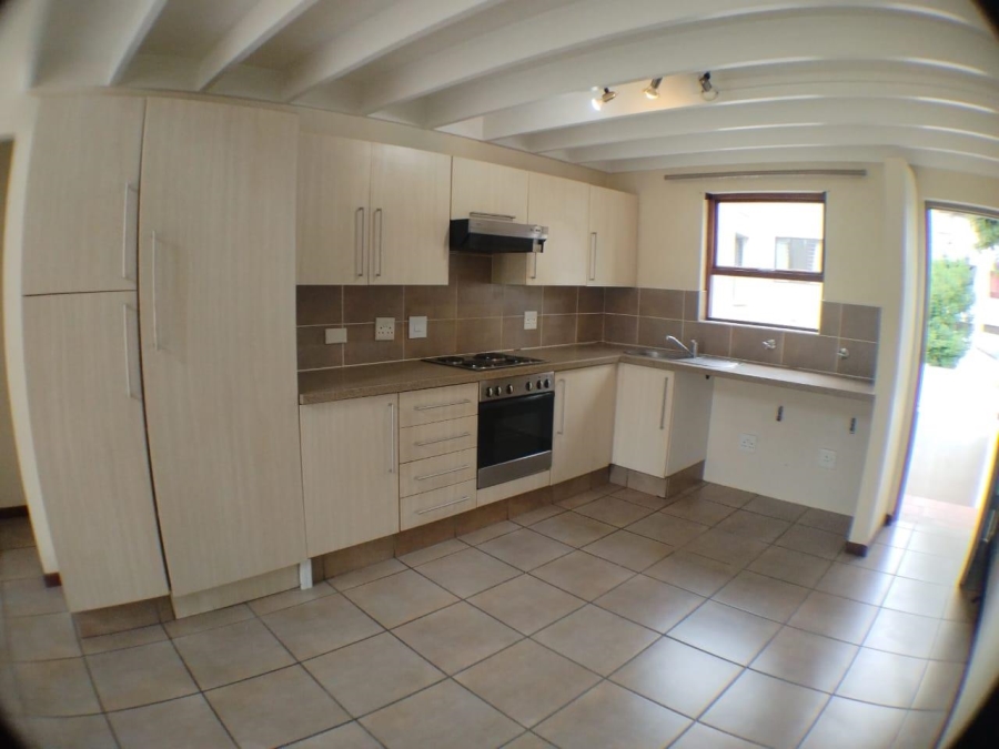 2 Bedroom Property for Sale in Fourways Gauteng