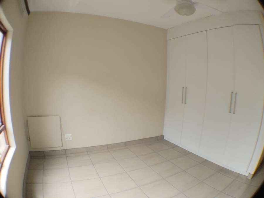 2 Bedroom Property for Sale in Fourways Gauteng