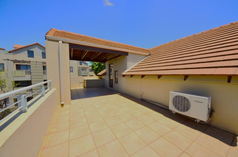 2 Bedroom Property for Sale in Fourways Gauteng