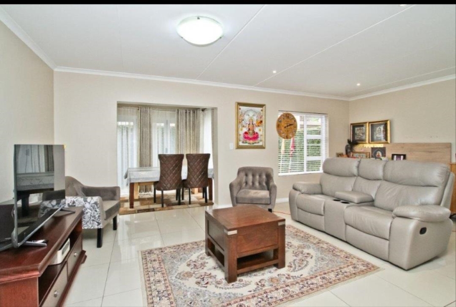 3 Bedroom Property for Sale in Bryanston Gauteng