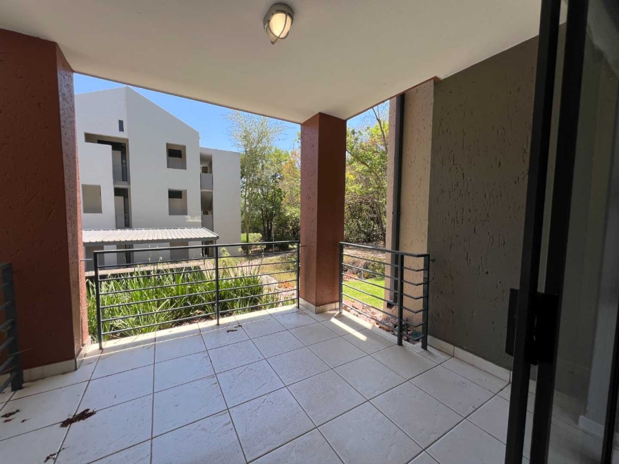 To Let 2 Bedroom Property for Rent in Bryanston Gauteng