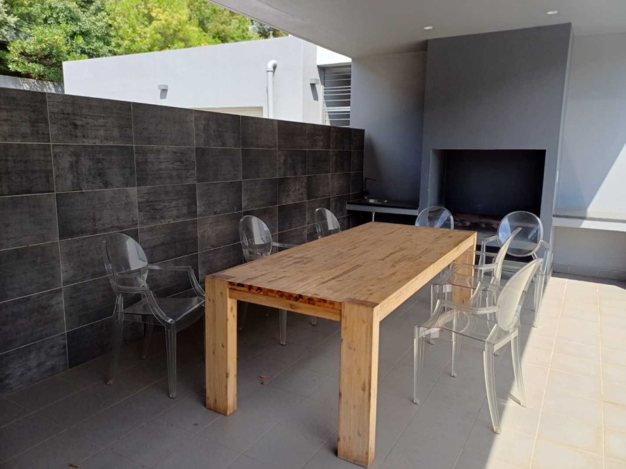 To Let 3 Bedroom Property for Rent in Oaklands Gauteng