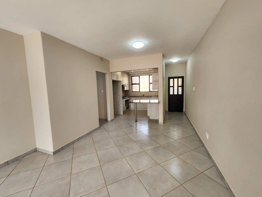 To Let 2 Bedroom Property for Rent in New Redruth Gauteng