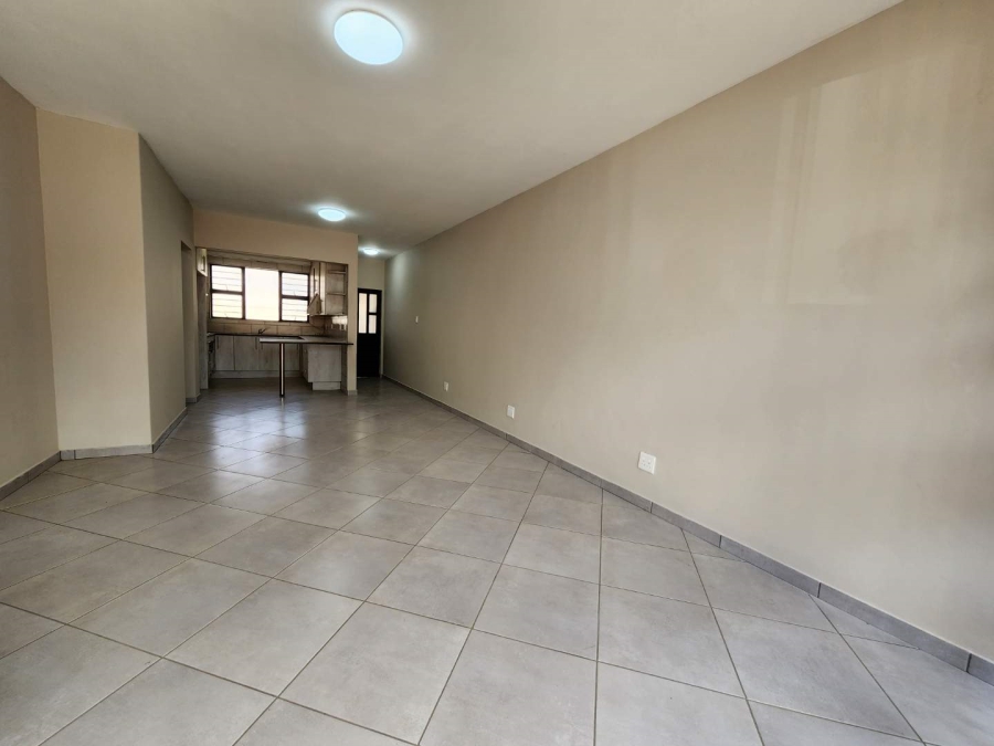 To Let 2 Bedroom Property for Rent in New Redruth Gauteng