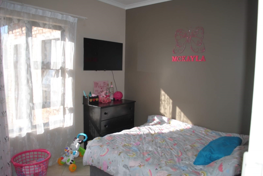 3 Bedroom Property for Sale in Kookrus Gauteng