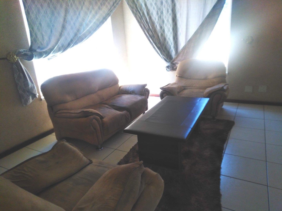 3 Bedroom Property for Sale in Lenasia Gauteng