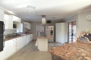 4 Bedroom Property for Sale in Eldoraigne Gauteng