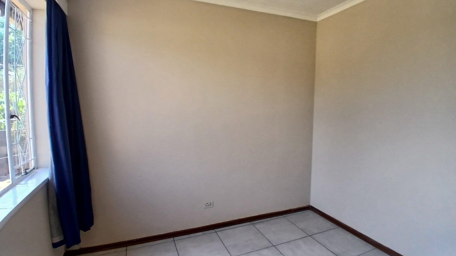 To Let 4 Bedroom Property for Rent in Montgomery Park Gauteng