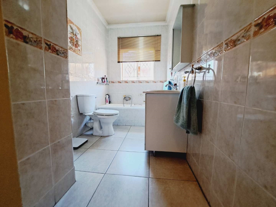 3 Bedroom Property for Sale in Eersterust Gauteng