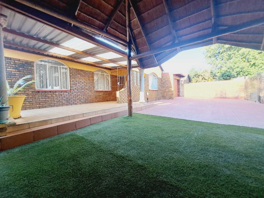 3 Bedroom Property for Sale in Eersterust Gauteng