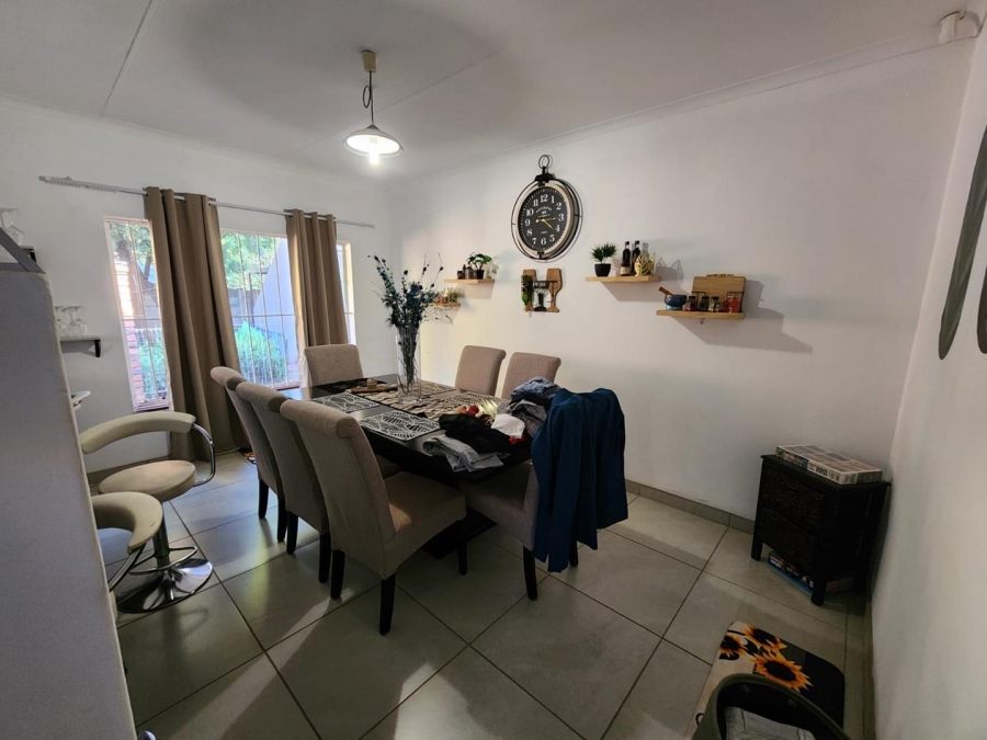 To Let 3 Bedroom Property for Rent in Eldoraigne Gauteng