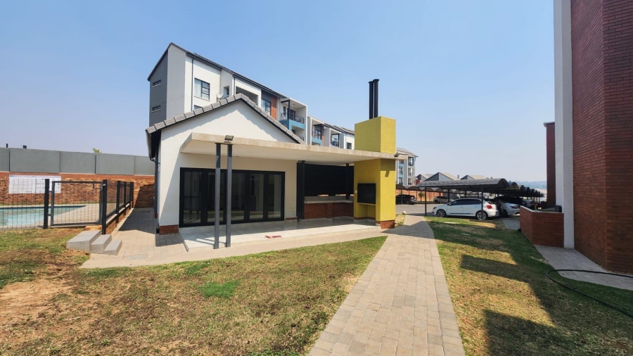 2 Bedroom Property for Sale in Amberfield Glen Gauteng