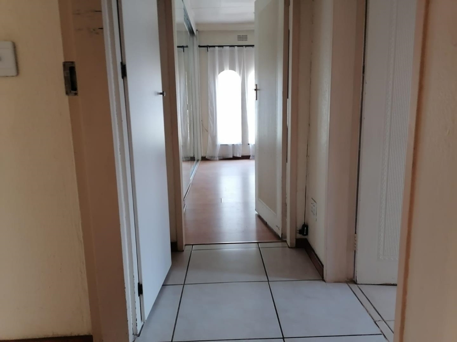 3 Bedroom Property for Sale in Glen Marais Gauteng