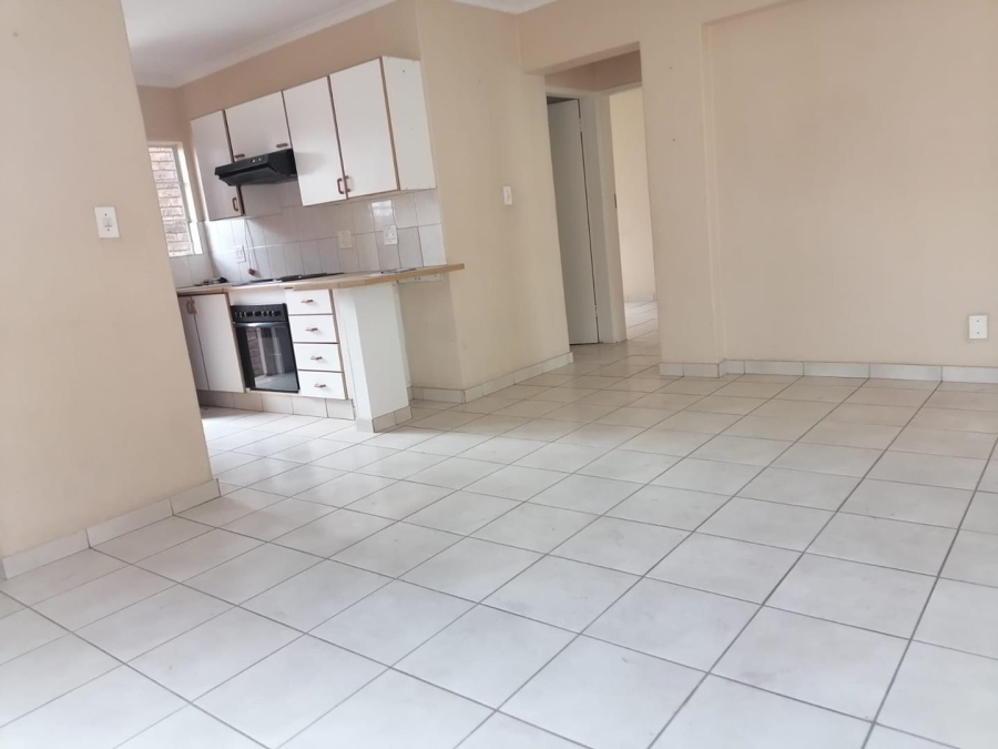 2 Bedroom Property for Sale in Glen Marais Ext 22 Gauteng