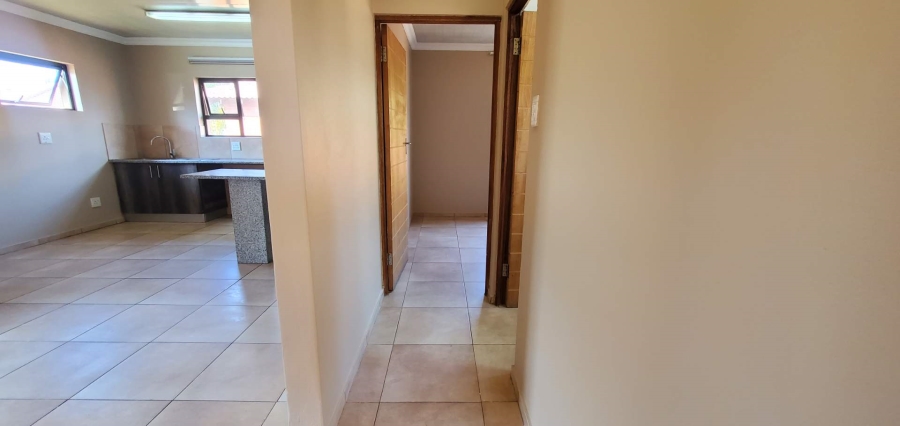 2 Bedroom Property for Sale in Groblerpark Gauteng