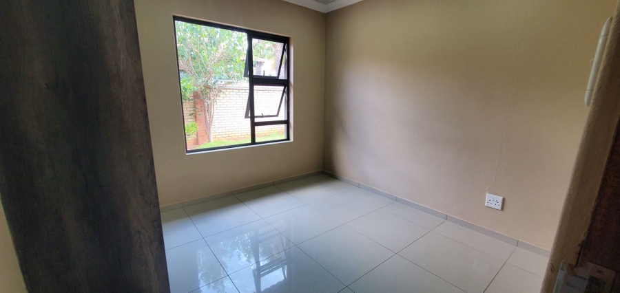 3 Bedroom Property for Sale in Groblerpark Gauteng