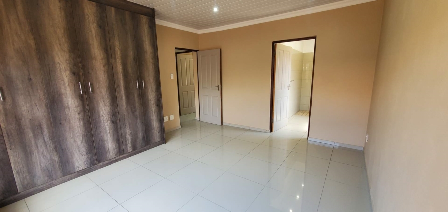 3 Bedroom Property for Sale in Groblerpark Gauteng