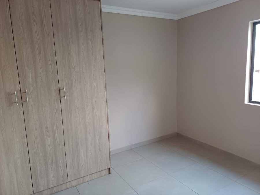 3 Bedroom Property for Sale in South Crest Gauteng