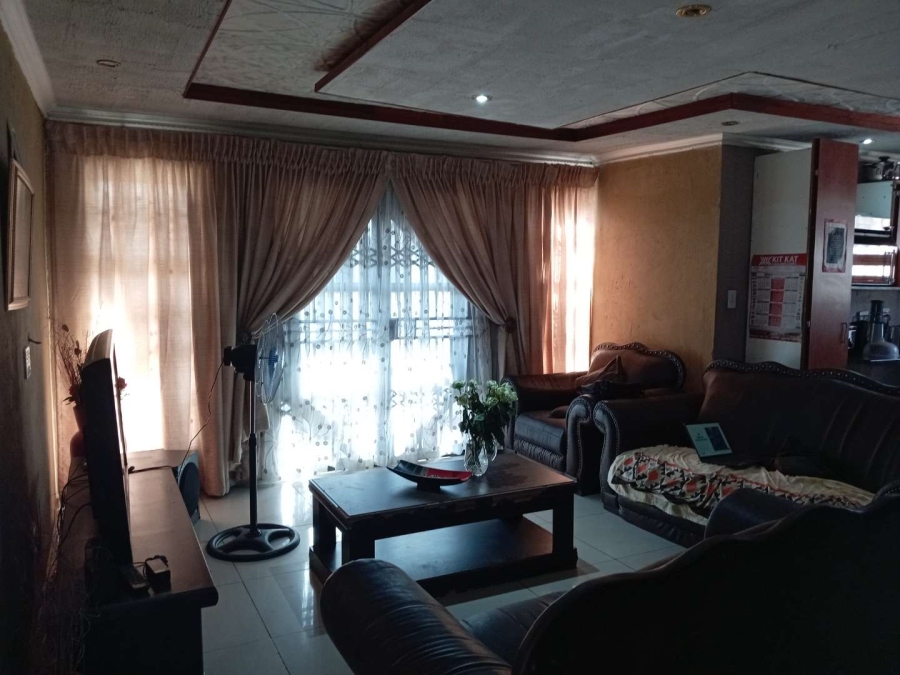 3 Bedroom Property for Sale in Mamelodi East Gauteng