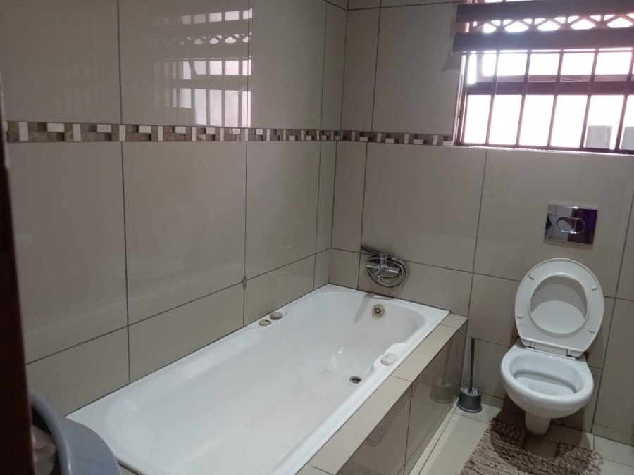 3 Bedroom Property for Sale in Mamelodi East Gauteng