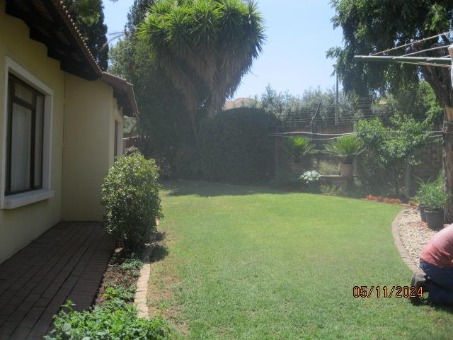 To Let 3 Bedroom Property for Rent in Silver Lakes Golf Estate Gauteng