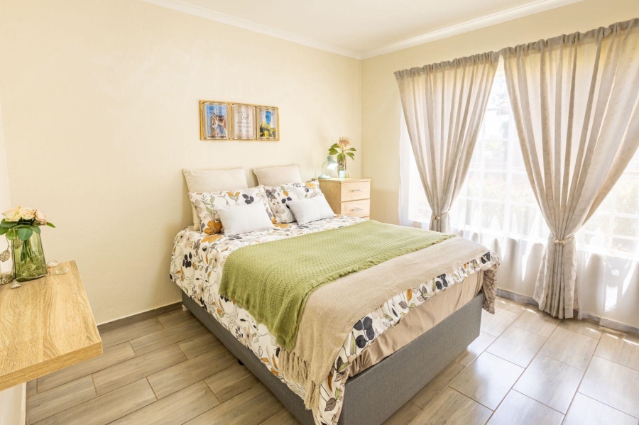 2 Bedroom Property for Sale in Willowbrook Gauteng