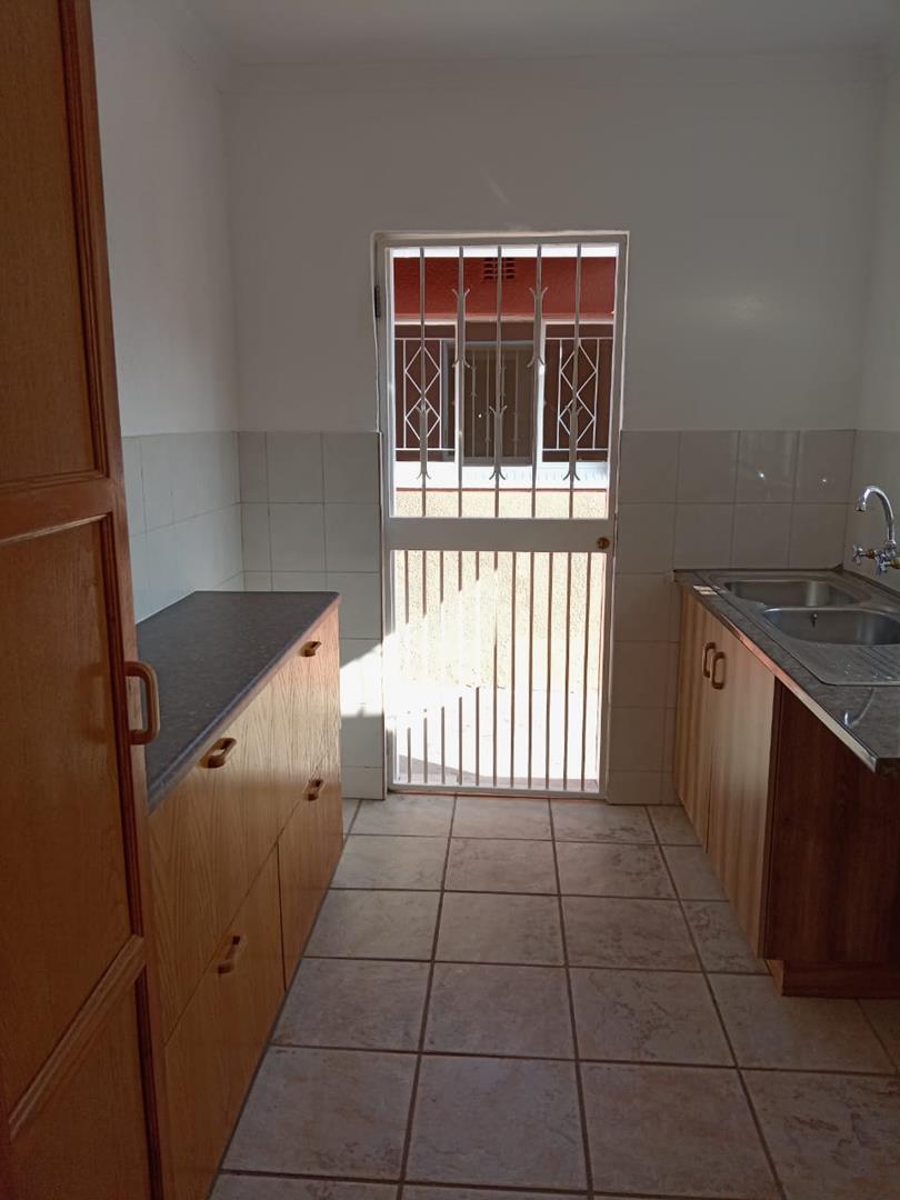 3 Bedroom Property for Sale in Buccleuch Gauteng