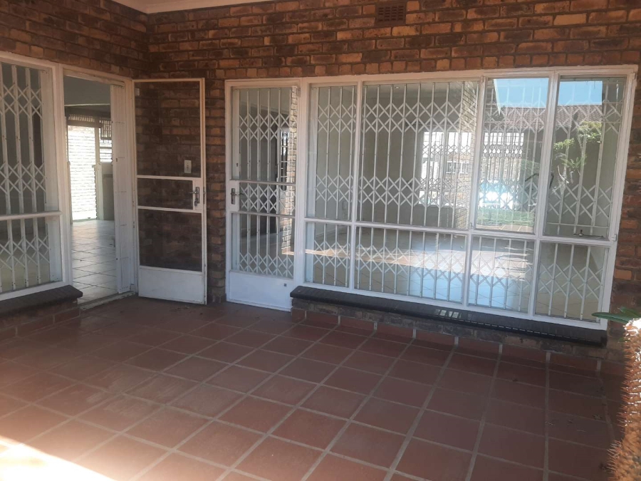 3 Bedroom Property for Sale in Northmead Gauteng