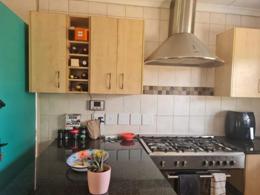 3 Bedroom Property for Sale in Ravenswood Gauteng