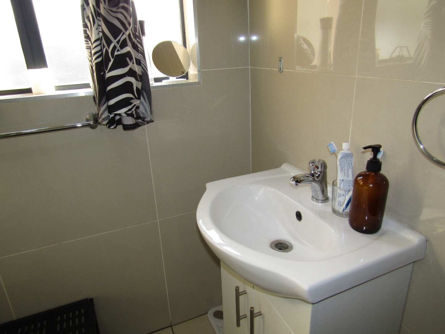 3 Bedroom Property for Sale in Eveleigh Gauteng